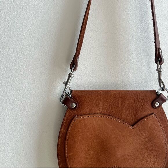 Col Littleton No. 1 Bitsy Leather Convertible Belt/Crossbody Bag - Picture 10 of 15